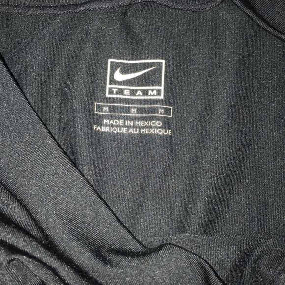 Nike Team Dri- Fit Boys Medium - Picture 3 of 3